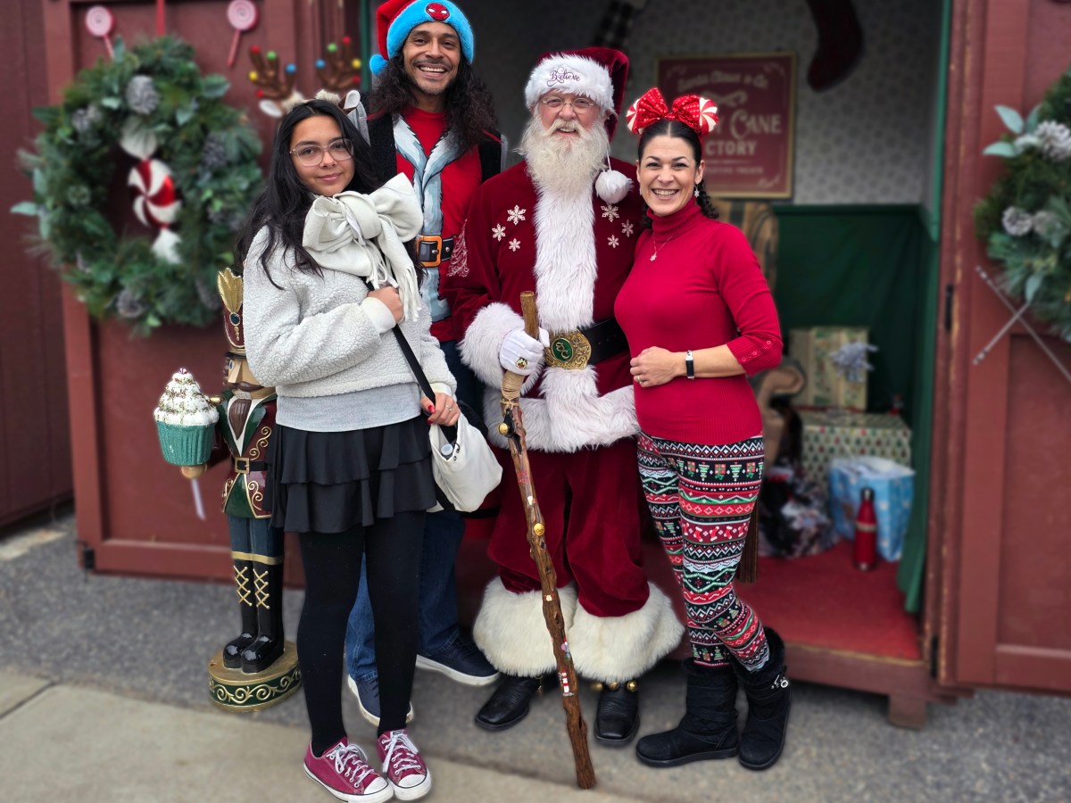 Believe in the Sunrise: A Christmas Road&nbsp;Trip